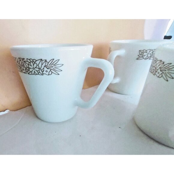 Vintage Pyrex Milk Glass Coffee Mugs Woodland Brown Set of 4 - Picture 7 of 9